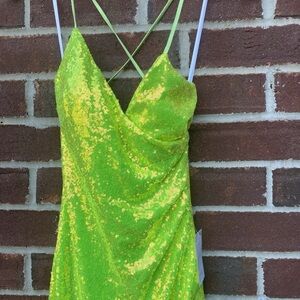 B Darlin Vibrant Lime Green Sequin Dress Prom HOCO Pageant Juniors 1/2 (kk-)